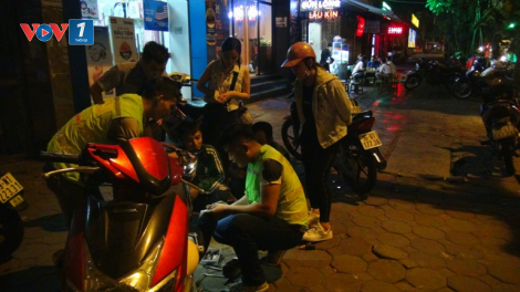 Nhóm cứu hộ Hà Nội: Những “hiệp sĩ lặng thầm” giữa đêm khuya (11/12/2020)