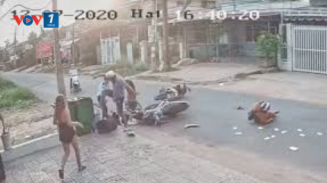 Hành vi côn đồ, thói vô cảm nhìn từ những vụ tai nạn giao thông gần đây (17/12/2020)
