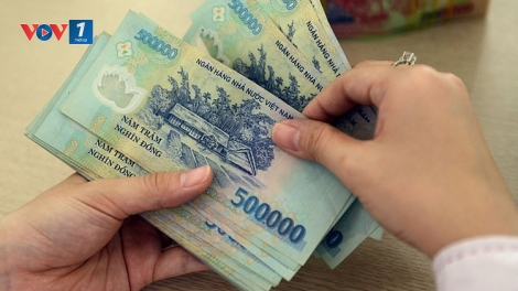 Ngân hàng tăng lãi nhờ cho vay bán lẻ và phí dịch vụ (24/2/2020)