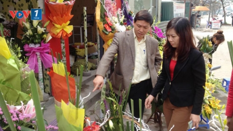 Nhộn nhịp quà tặng phụ nữ dịp 8-3 (5/3/2020)