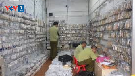 Quản lý thị trường cả nước kiểm tra, giám sát, xử lý trên 7.000 cơ sở vi phạm (26/3/2020)