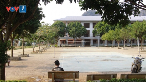 Sơn La: Đa số học sinh trường nội trú vùng cao đã trở về nhà sau 1 ngày đi học (4/3/2020)