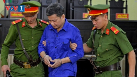 Vụ gian lận điểm thi: Bắt cựu phó trưởng phòng an ninh chính trị nội bộ Công an tỉnh Sơn La (13/3/2020)