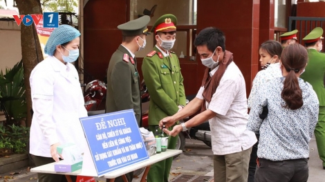 Ban chỉ đạo Quốc gia phòng chống dịch Covid-19 yêu cầu lên phương án chi tiết cách ly y tế hiệu quả người nhập cảnh từ vùng có dịch (15/3/2020)