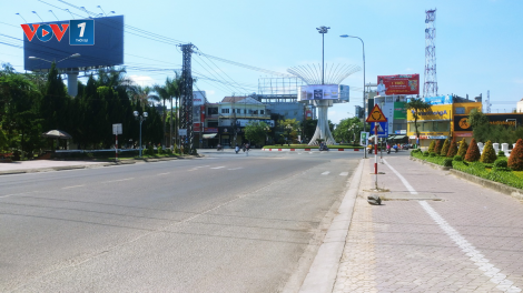 Khi người dân góp sức phòng, chống dịch Covid-19 (2/4/2020)