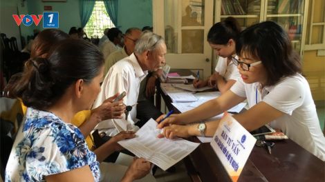 Thừa Thiên Huế: Lương hưu và trợ cấp BHXH sẽ chuyển đến từng người già trong thời điểm dịch Covid-19 (2/4/2020)