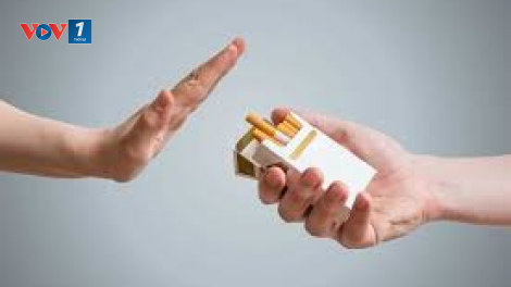 Phòng chống tác hại của thuốc lá: Luật đã có nhưng vẫn khó xử phạt người hút thuốc nơi công cộng (29/5/2020)