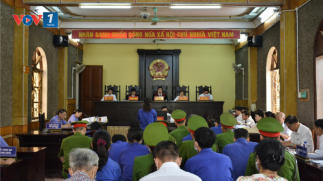 Xét xử vụ gian lận thi Sơn La: Làm rõ những khoản tiền “cảm ơn” để nâng điểm (22/5/2020)