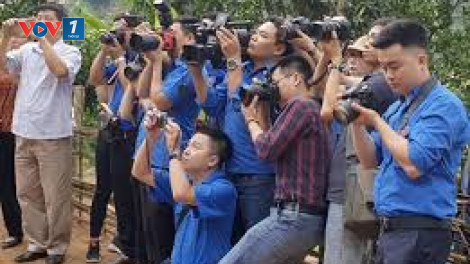 Phóng viên miền núi thời đại công nghệ thông tin (18/6/2020)