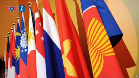 Loạt bài: "Hợp tác kinh tế: Một trong 3 trụ cột chính của quan hệ hợp tác Việt Nam – ASEAN", bài 3: "Hợp tác- phát triển nguồn nhân lực chất lượng cao: Cụ thể hóa Tuyên bố ASEAN về Phát triển nguồn nhân lực" (29/7/2020)