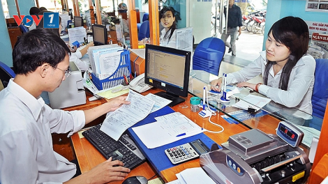Để nắm bắt cơ hội từ “làn sóng thứ 3” trong lĩnh vự kinh tế, cần loại bỏ các quy định pháp luật chồng chéo (2/7/2020)