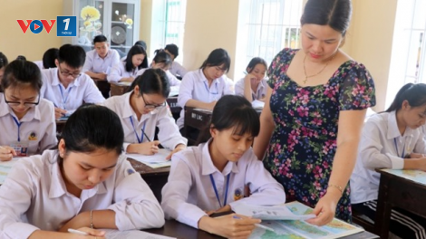 Thi tốt nghiệp 2020: Học sinh lớp 12 ôn tập “nước rút” đến sát ngày thi (22/7/2020)