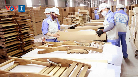 Chịu ảnh hưởng dịch covid 19, xuất khẩu gỗ và đồ gỗ vẫn tăng trưởng (10/8/2020)