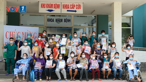 Đà Nẵng: 31 bệnh nhân khỏi Covid-19 được ra viện (26/8/2020)