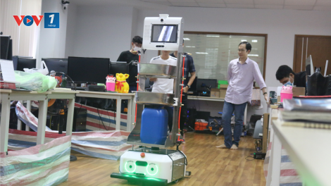 "Robot vận chuyển tự động" ra đời trong mùa Covid-19 (7/8/2020)