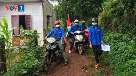 “Biệt đội” áo xanh chung tay phòng chống dịch (10/8/2020)
