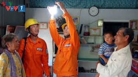 Biểu giá bán lẻ điện sinh hoạt: Càng sửa càng rối (13/8/2020)