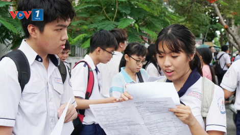 Phổ điểm thi tốt nghiệp THPT 2020 phân hóa rõ, thuận lợi tuyển sinh (27/8/2020)
