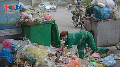 Loạt bài: "Vỡ trận rác thải và Bài toán quy hoạch, công nghệ".- Bài 1: "Nỗi lo “vỡ trận” rác thải" (5/8/2020)