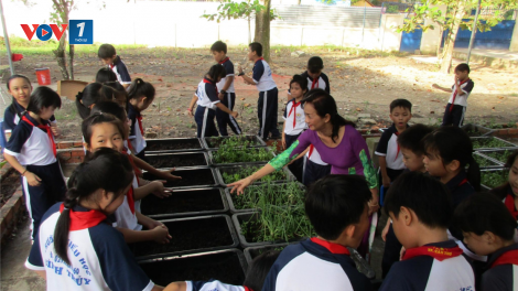 Cần Thơ: “Vượt khó” triển khai Chương trình Giáo dục phổ thông mới (27/8/2020)