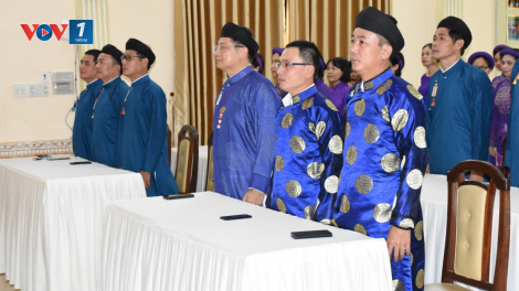 Thừa Thiên Huế: Áo dài ngũ thân, trang phục và bản sắc Huế (9/9/2020)