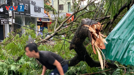 1 người chết, 1 người mất tích và 110 người bị thương do bão số 5 (19/9/2020)
