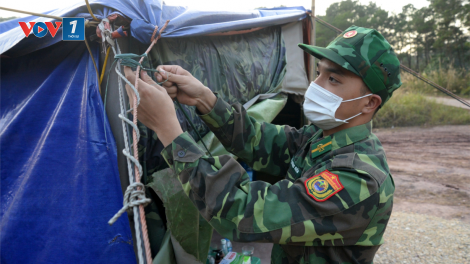 Sinh viên Biên phòng "xếp bút nghiên", lên biên cương chống dịch (21/01/2021) <br>
TIN NÀY LIÊN LÀM RỒI