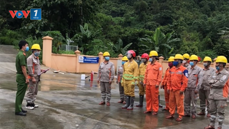 Đảm bảo vận hành an toàn, thông suốt hệ thống truyền tải điện quốc gia giữa mùa mưa bão và dịch bệnh (08/10/2021)