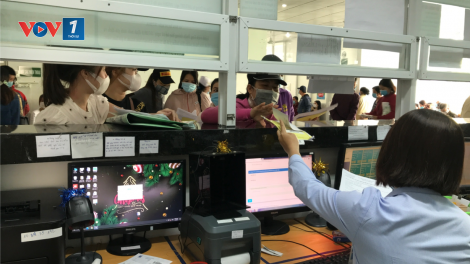 Liên thông khám chữa bệnh bảo hiểm y tế: Người dân mừng, bệnh viện lo