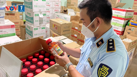 Phát hiện cơ sở kinh doanh thuốc bảo vệ thực vật chứa hoạt chất cấm (15/10/2021)