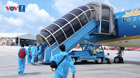 Đề xuất mở lại các chuyến bay quốc tế: Việc tất yếu nhưng phải đảm bảo an toàn (23/10/2021)