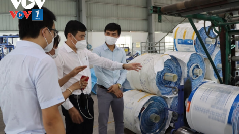 Doanh nghiệp chủ động thích ứng trong trạng thái “bình thường mới”  (01/10/2021)