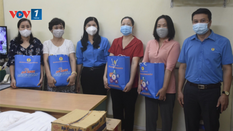 Hơn 46.000 túi an sinh công đoàn tới tay người lao động (7/10/2021)