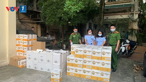 Quản lý thị trường tiếp tục phát hiện lượng lớn hàng hoá có dấu hiệu nhập lậu (30/11/2021)