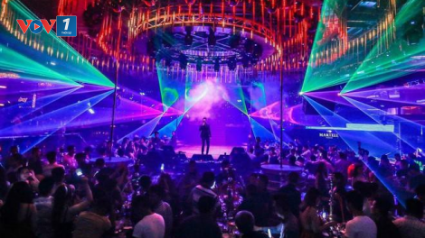 THỜI SỰ 21H30 ĐÊM 18/11/2021: TP HCM lý giải việc tạm dừng kinh doanh dịch vụ karaoke, spa, massage,.. sau khi vừa cho mở cửa hôm qua 17/11.