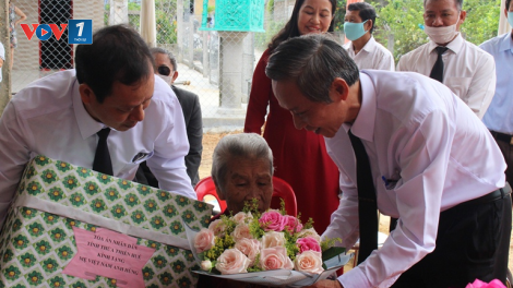 Nhiều việc làm tình nghĩa chăm lo người có công với cách mạng (09/11/2021)