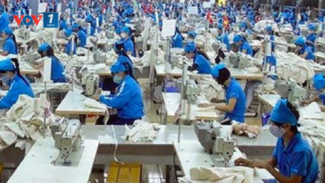 Doanh nghiêp dệt may tăng tốc sản xuất đầu năm (18/02/2021)