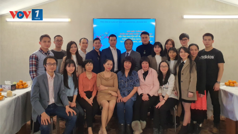 Tổng Lãnh sự quán Việt Nam tại Vladivostok gặp Đội tình nguyện hỗ trợ cộng đồng chống dịch Covid-19 (08/02/2021)