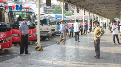 Hà Nội: Các bến xe vắng lặng ngày cuối năm (10/02/2021)