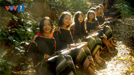 Rộn ràng nhịp chiêng mùa xuân (05/02/2021)