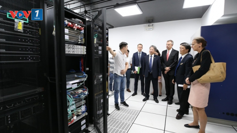Kỹ thuật cao nâng tầm ngoại khoa Việt Nam (24/4/2021)