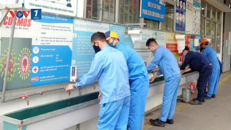 Tăng cường phòng dịch trong khu công nghiệp (30/4/2021)