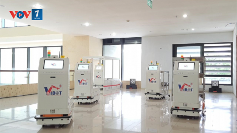 Việt Nam làm chủ hệ thống robot phục vụ trong các khu cách ly và điều trị COVID-19 (22/05/2021)