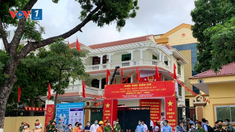 Hơn 69 triệu cử tri cả nước bỏ phiếu bầu ĐBQH và HĐND các cấp (23/5/2021)