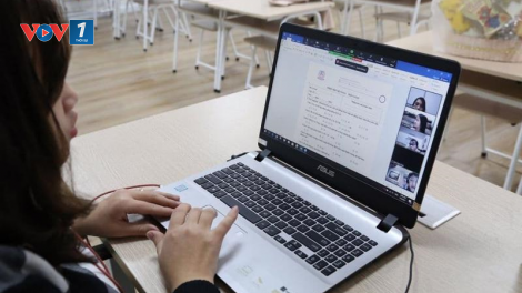 Hàng loạt trường ĐH chuyển học trực tuyến để phòng dịch (3/5/2021)