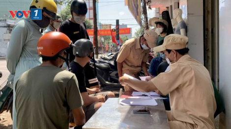 Gia lai: Hơn 200 trường hợp bị xử phạt vì không đeo khẩu trang nơi công cộng (04/05/2021)