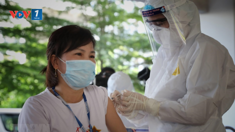 Vai trò của vaccine trong ngăn chặn sự lây lan dịch COVID-19, đặc biệt tại các KCN (4/6/2021)