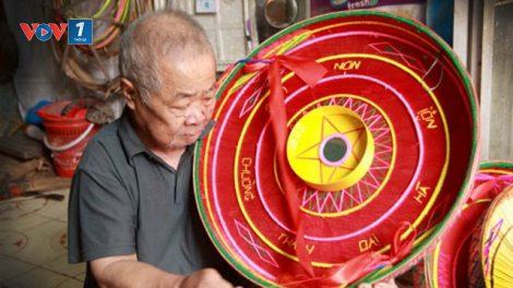 Nghệ nhân Phạm Trần Canh: Người “hồi sinh” nón cổ làng Chuông (16/9/2021)