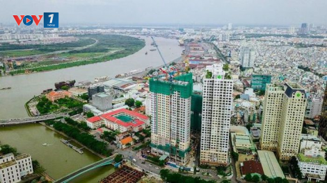 Doanh nghiệp bất động sản tăng vay nợ tín dụng và trái phiếu (9/9/2021)