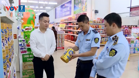 Tăng cường phối hợp để ngăn chặn buôn lậu, hàng giả, hàng kém chất lượng dịp cuối năm (26/10/2023)